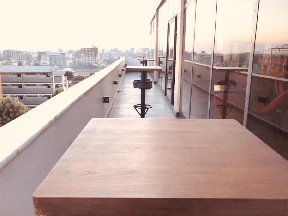 Cot Hotel Addis Abeba Esterno foto