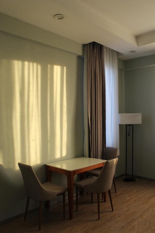 Cot Hotel Addis Abeba Esterno foto